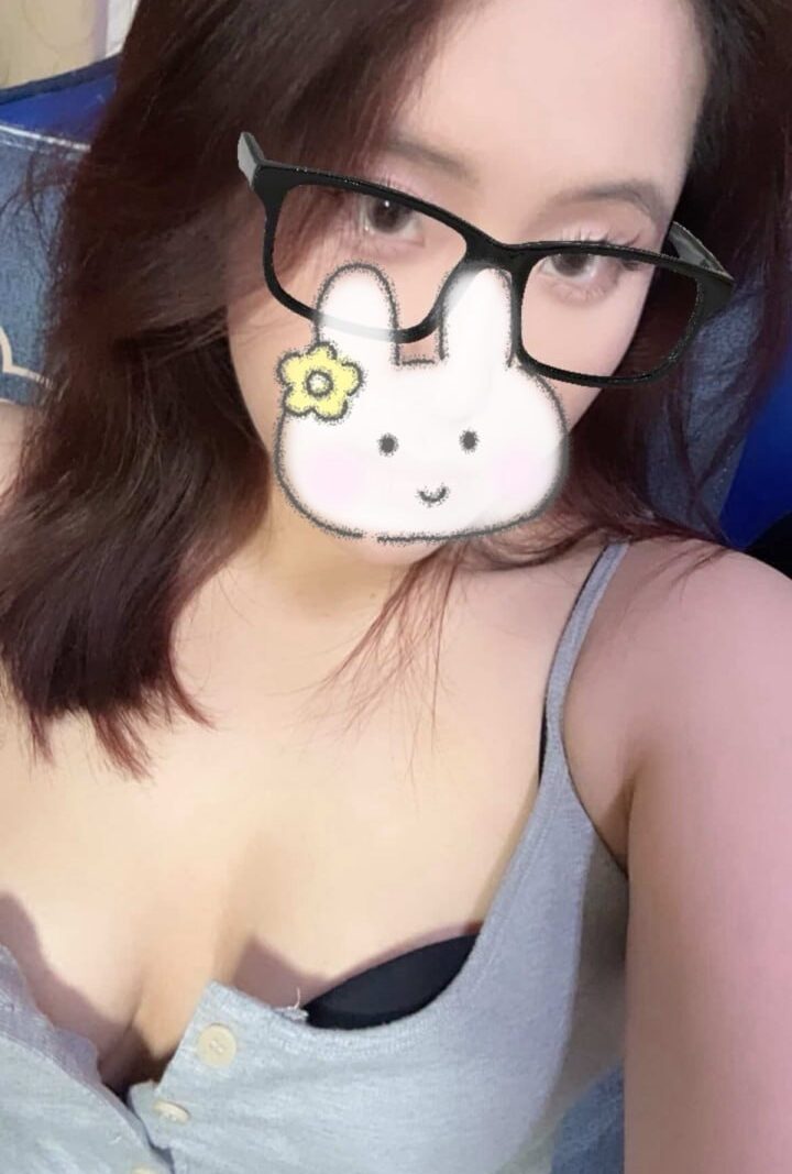 西門🍀小星🇹🇼台妹